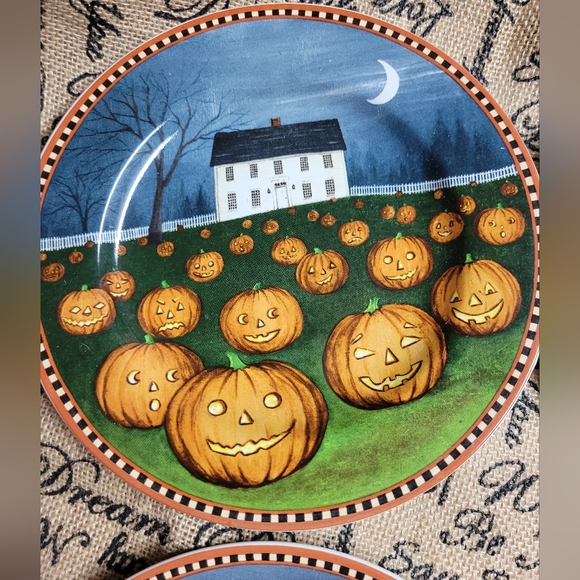 🛒🛍️💥Vintage oneida pumpkin hallow set of 4 dessert /salad plates w/box - Picture 9 of 12